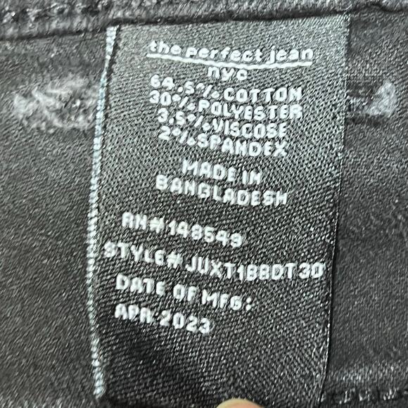 NYC The Perfect Jean Men’s Slim Fit 44X30 Black Denim Pants Used - Picture 7 of 7